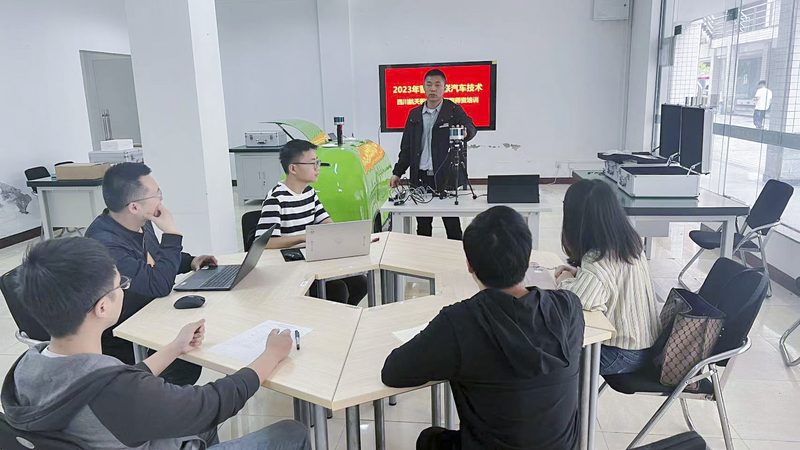 高压电工证培训费用，政府补贴知多少？**